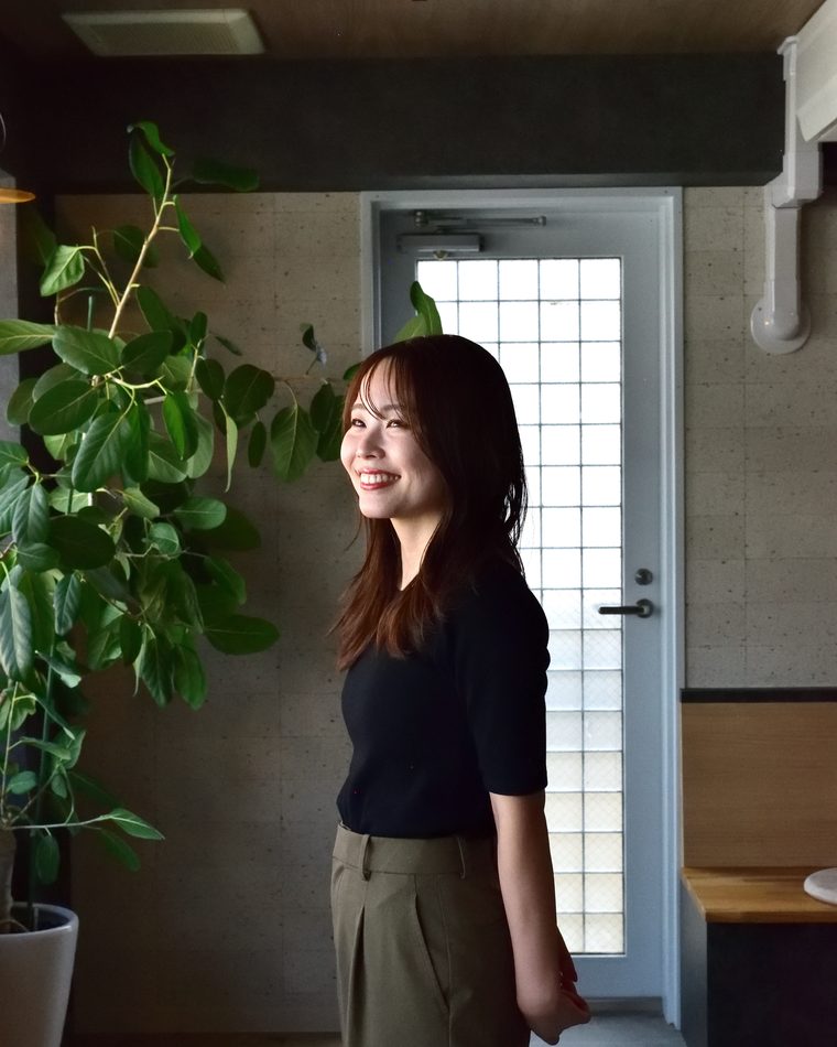 営業部長 中島晴美